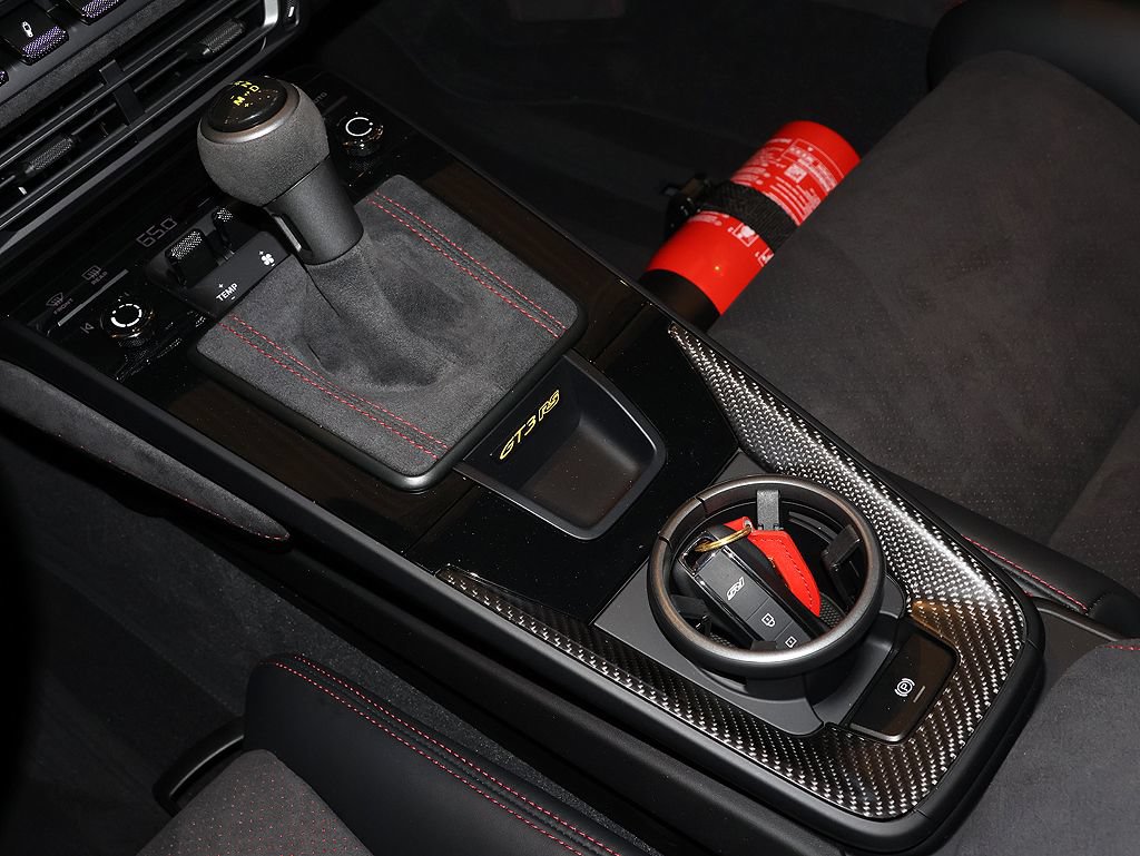 Used 2025 Porsche 911 GT3 RS RWD image 31