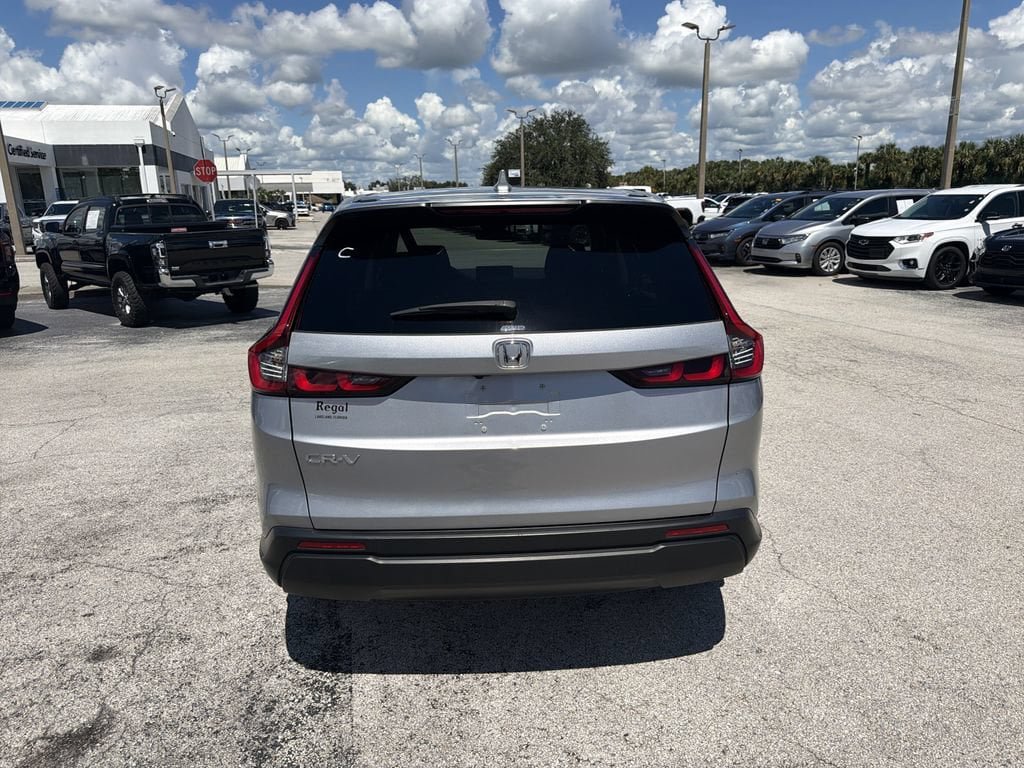 Used 2024 Honda CR-V EX image 6