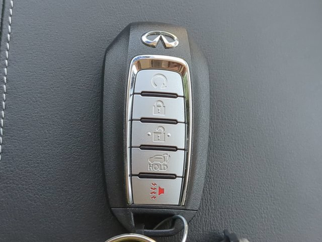 Used 2021 INFINITI QX50 Sensory AWD/4WD image 29