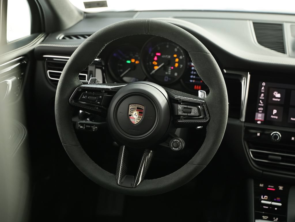New 2026 Porsche Macan GTS AWD/4WD image 30