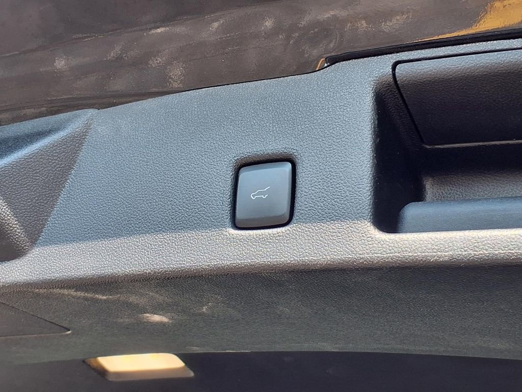 Used 2024 Ford Escape ST-Line w/ Tech Pack #1 image 22