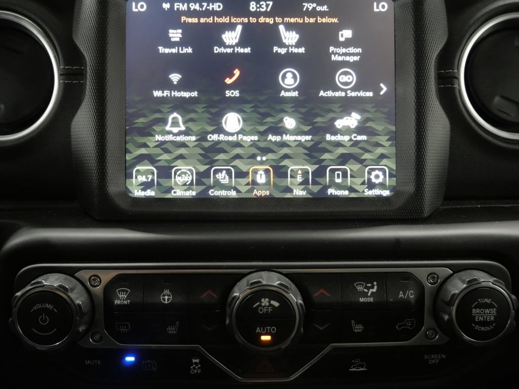 Used 2022 Jeep Wrangler Unlimited Sahara w/ Cold Weather Group AWD/4WD image 20