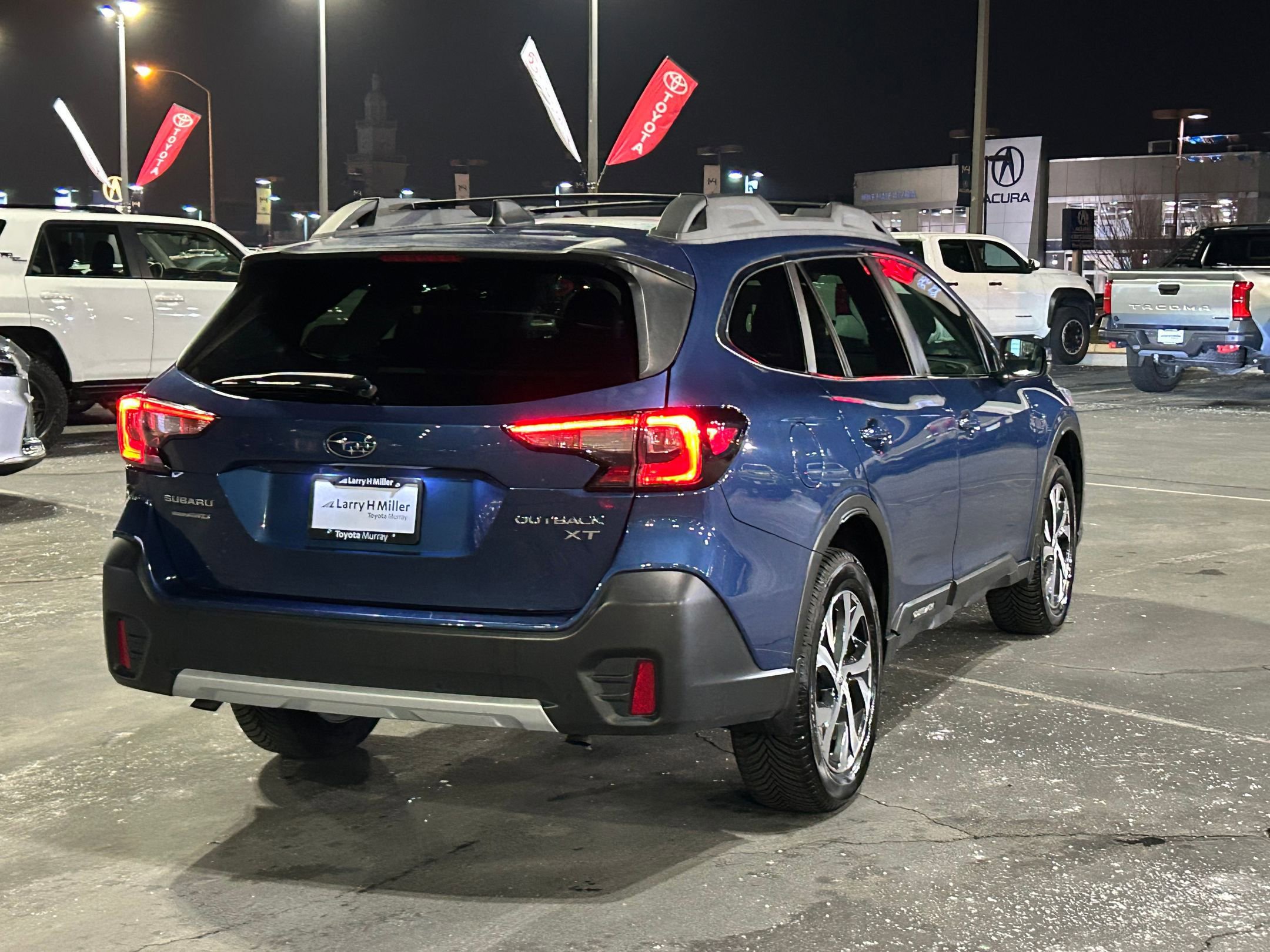 Used 2022 Subaru Outback Limited XT image 5