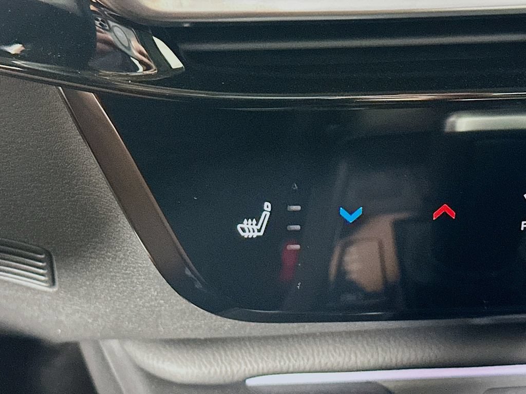 New 2026 Nissan Sentra SR w/ SR Premium Package FWD image 27