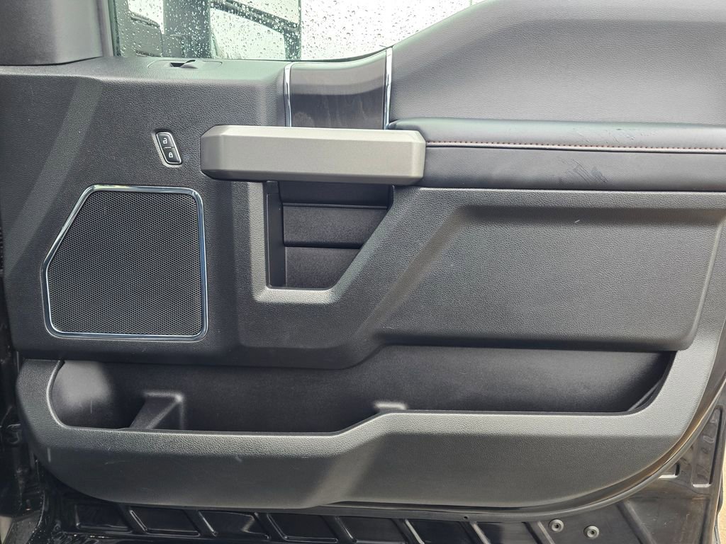 Used 2019 Ford F350 Platinum w/ Platinum Ultimate Package image 18