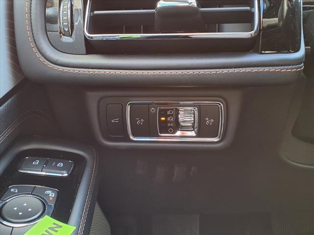 New 2025 Lincoln Aviator Black Label image 12