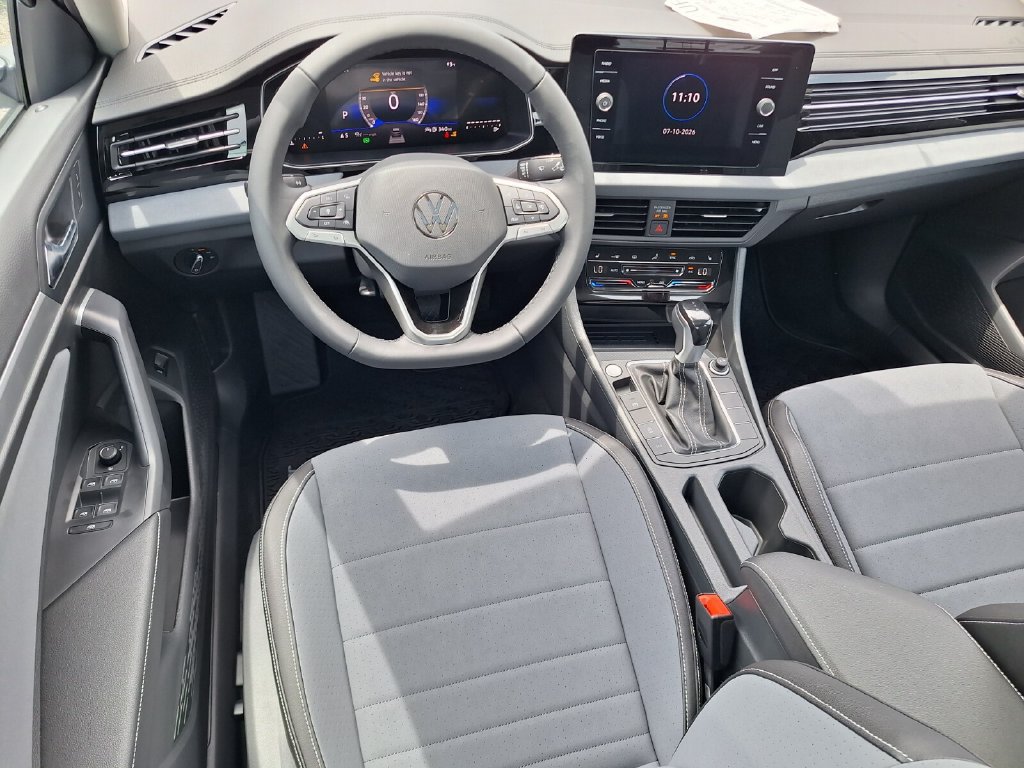 New 2026 Volkswagen Jetta SE FWD image 11