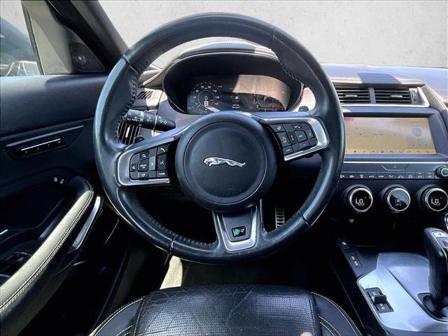 Used 2018 Jaguar E-PACE R-Dynamic SE AWD/4WD image 7