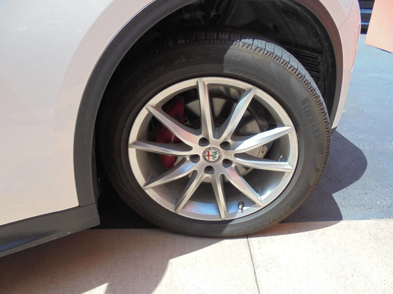 Used 2019 Alfa Romeo Stelvio Ti Lusso w/ Quick Order Package 22X Lusso image 26