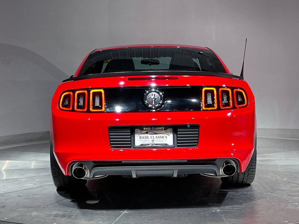 Used 2013 Ford Mustang Boss 302 w/ Boss 302 Accessory Pkg RWD image 34