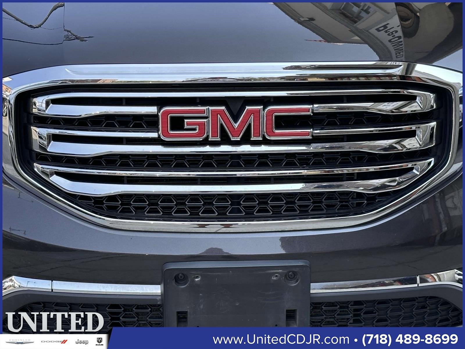 Used 2019 GMC Acadia SLT image 7