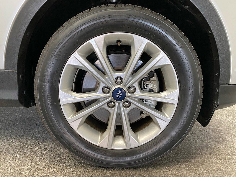 Used 2018 Ford Escape SE w/ Ford Safe & Smart Package image 26