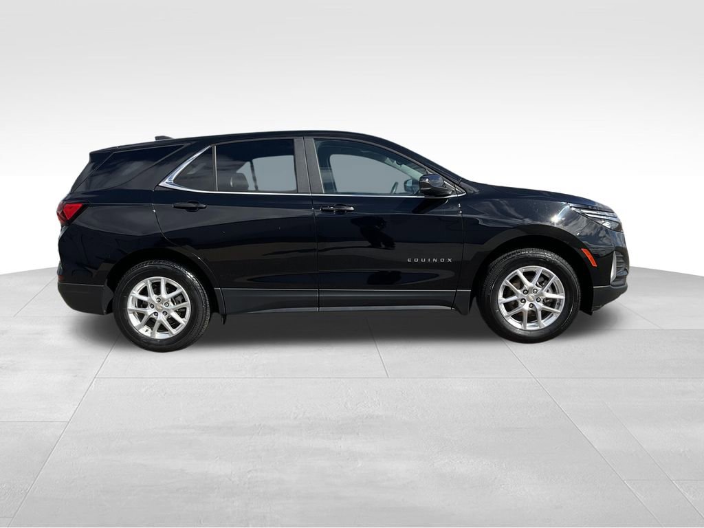 Used 2023 Chevrolet Equinox LT image 27