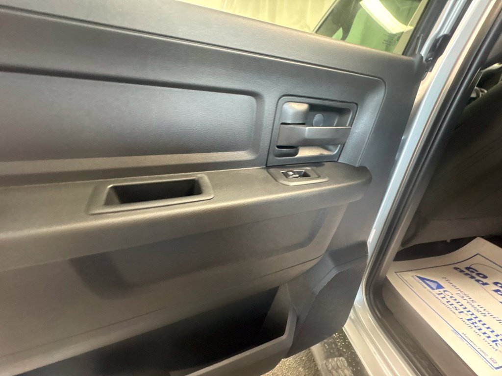 New 2027 RAM 3500 Tradesman AWD/4WD image 17
