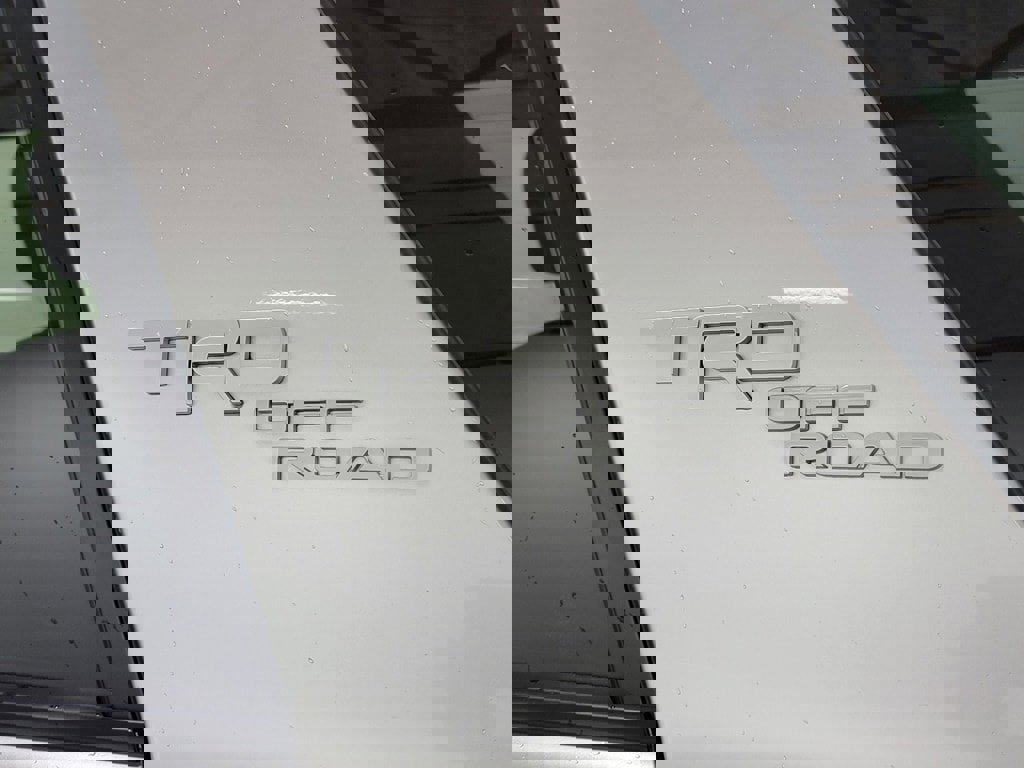 Used 2020 Toyota 4Runner TRD Off-Road Premium image 10