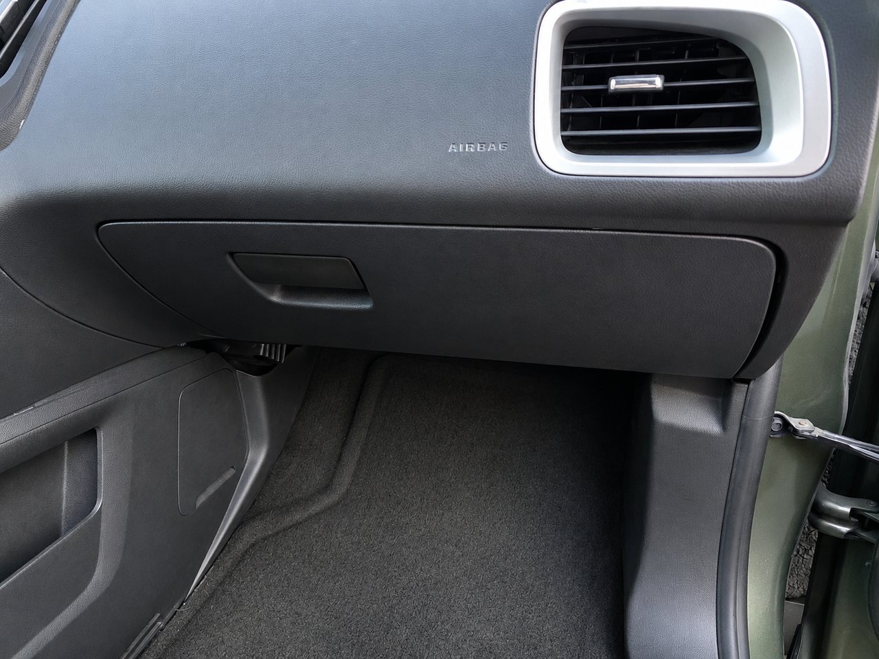 Used 2015 Chevrolet Equinox LT w/ Driver Convenience Package FWD image 41