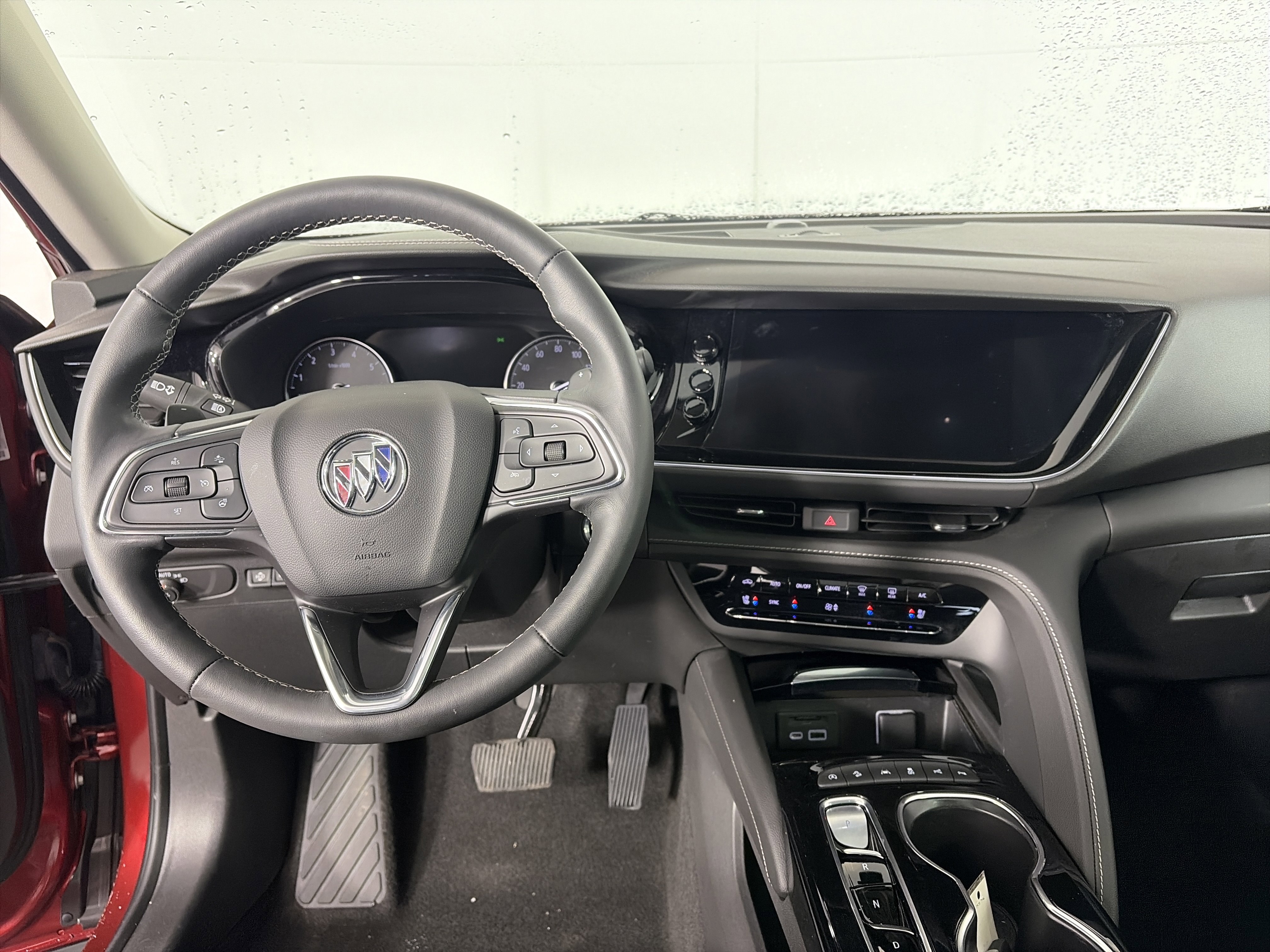 Used 2023 Buick Envision Avenir image 3