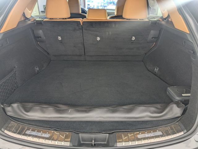 Used 2024 Lexus NX 250 FWD w/ Towing Package (2000 Lbs) image 28