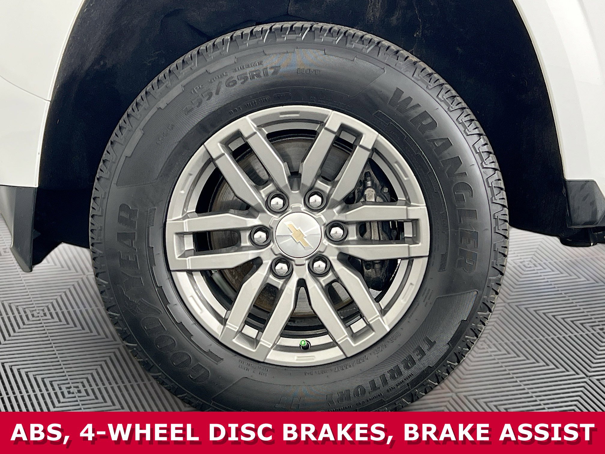 Certified 2024 Chevrolet Colorado LT image 33