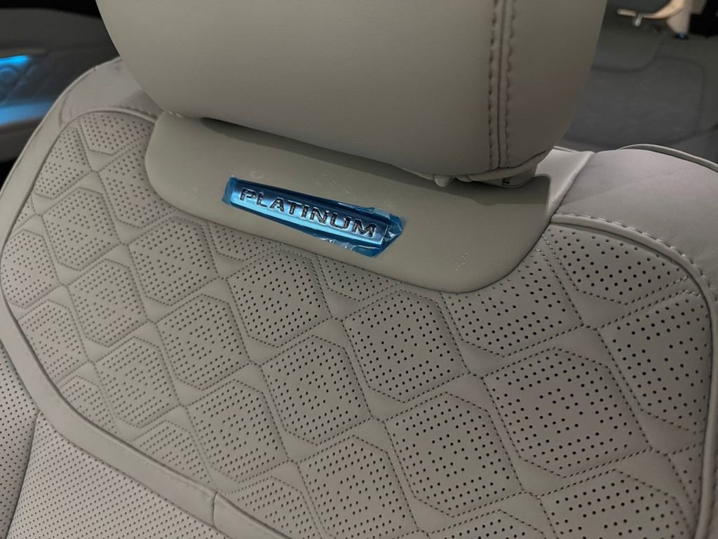 New 2026 Ford Explorer Platinum w/ LUX Leather Package image 27