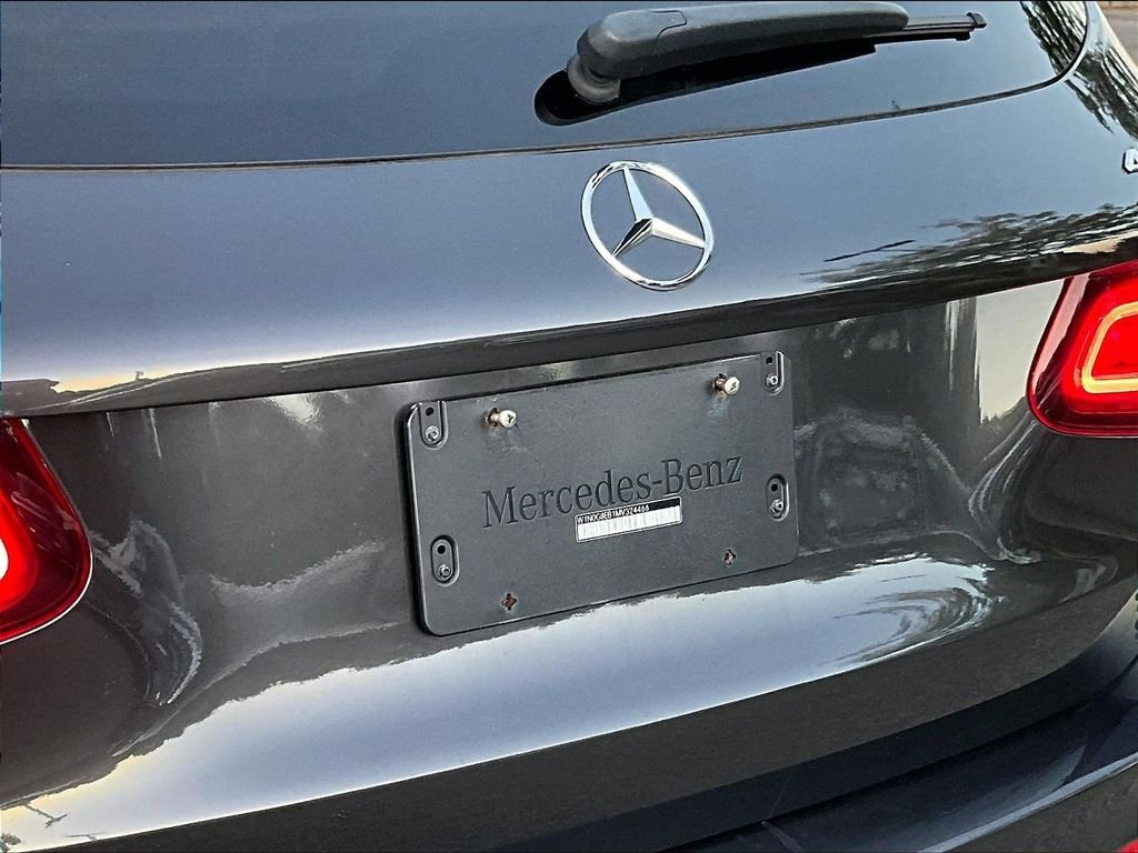 Used 2021 Mercedes-Benz GLC 300 4MATIC image 28