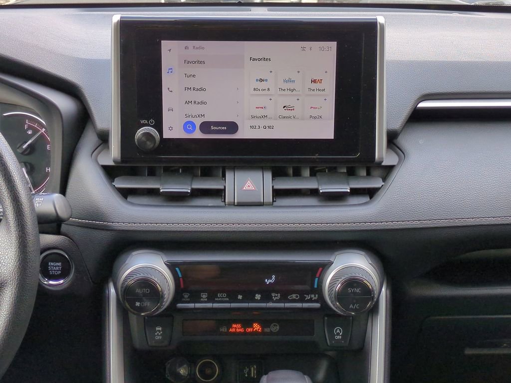 Used 2024 Toyota RAV4 XLE FWD image 22