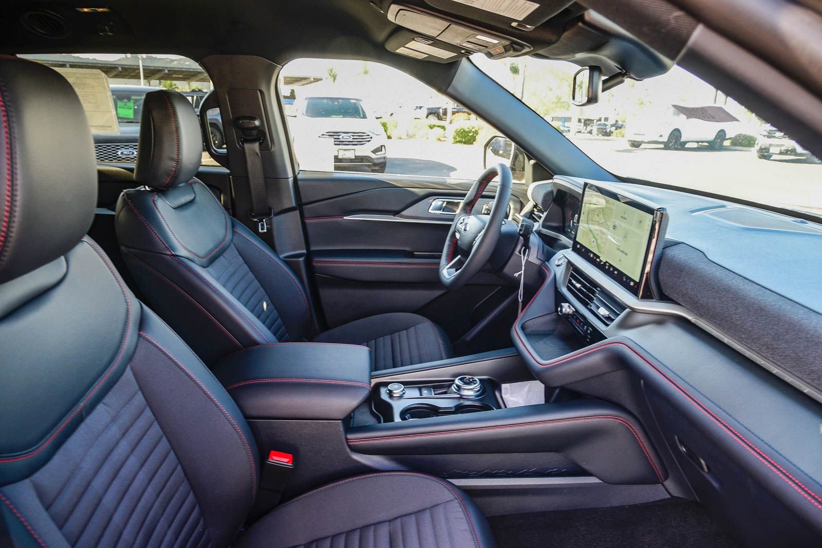 New 2026 Ford Explorer ST-Line w/ ST-Line Street Pack image 16