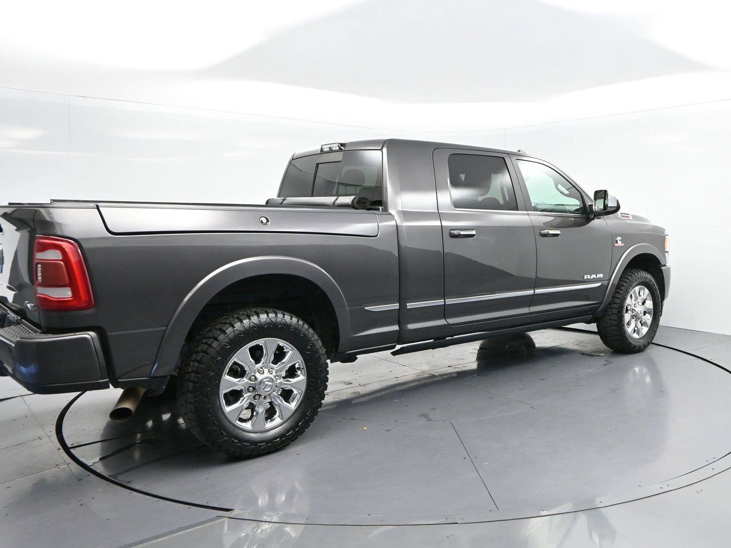 Used 2020 RAM 2500 Limited AWD/4WD image 7