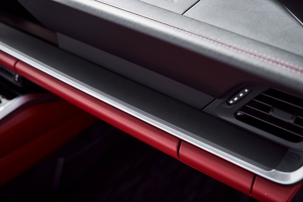 Used 2022 Porsche 911 Turbo S w/ 911 Turbo Sportdesign Package image 40