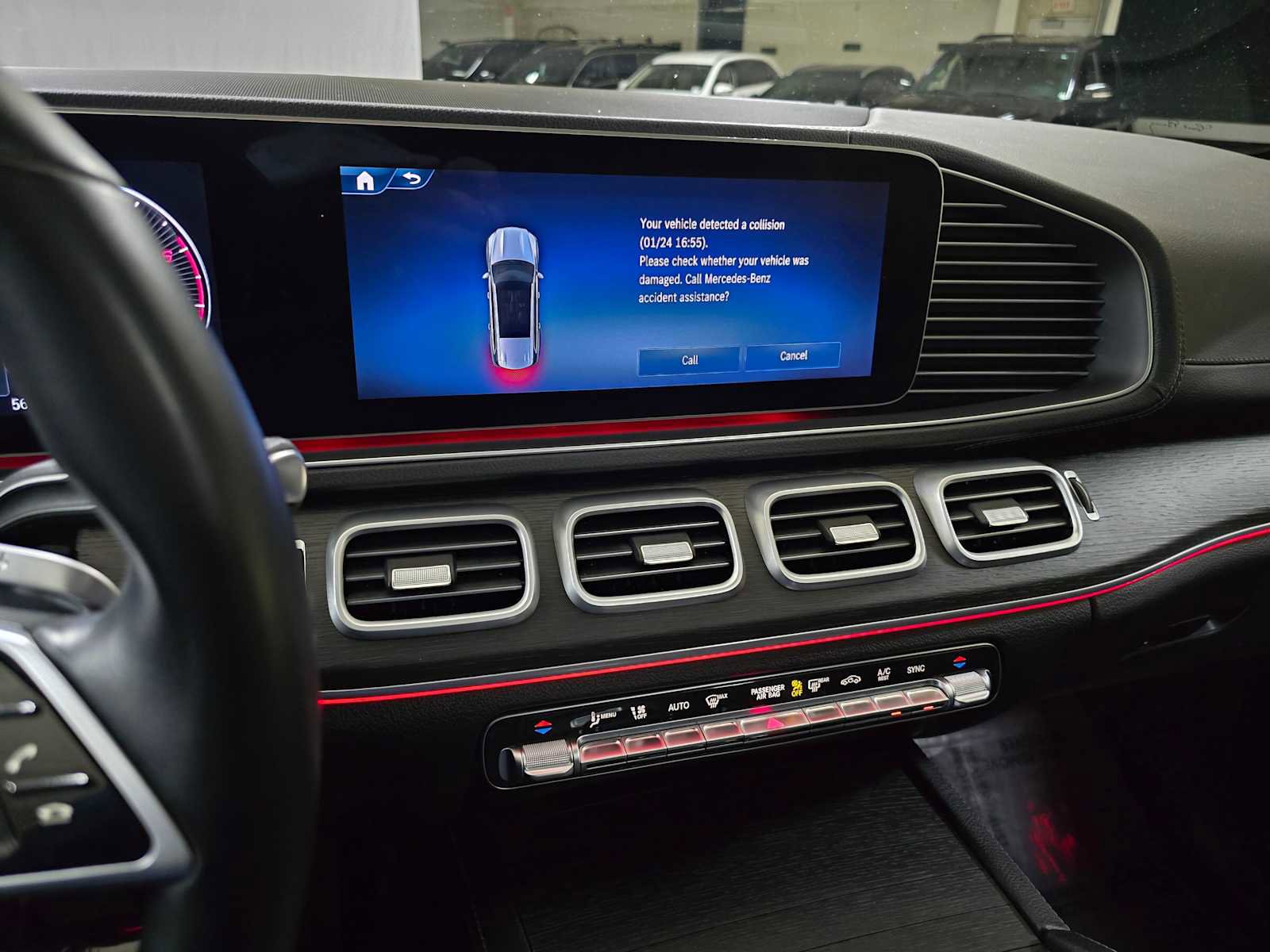 Used 2024 Mercedes-Benz GLS 450 4MATIC image 29