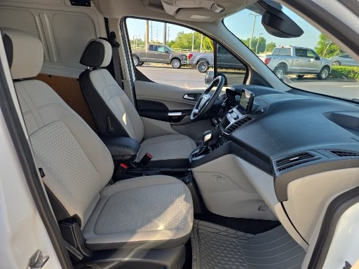 Used 2023 Ford Transit Connect XLT FWD image 15