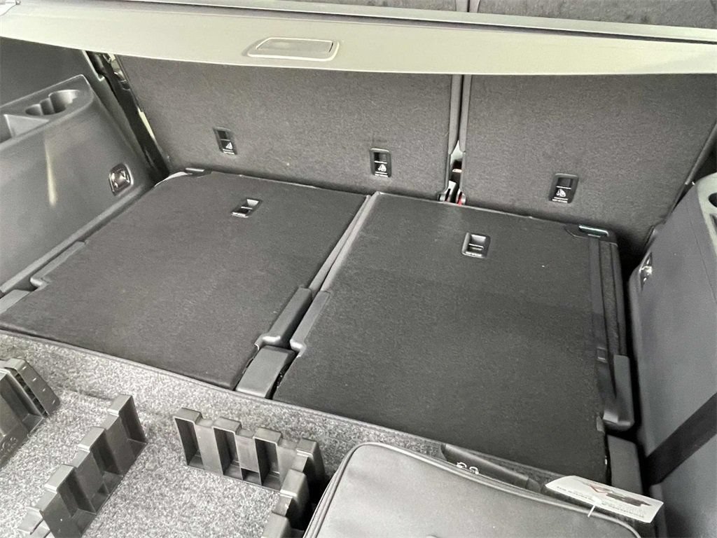 New 2026 Volkswagen Atlas SE FWD image 14