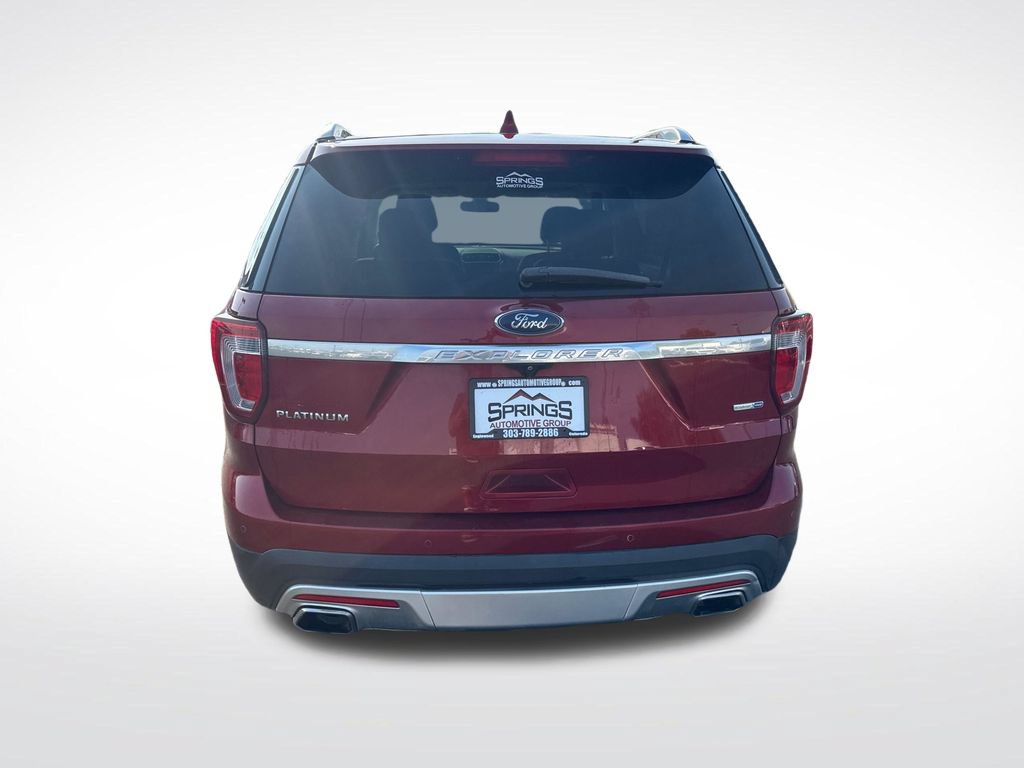Used 2017 Ford Explorer Platinum AWD/4WD image 4