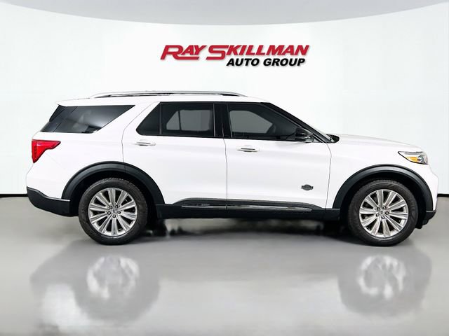 Used 2022 Ford Explorer King Ranch RWD image 8