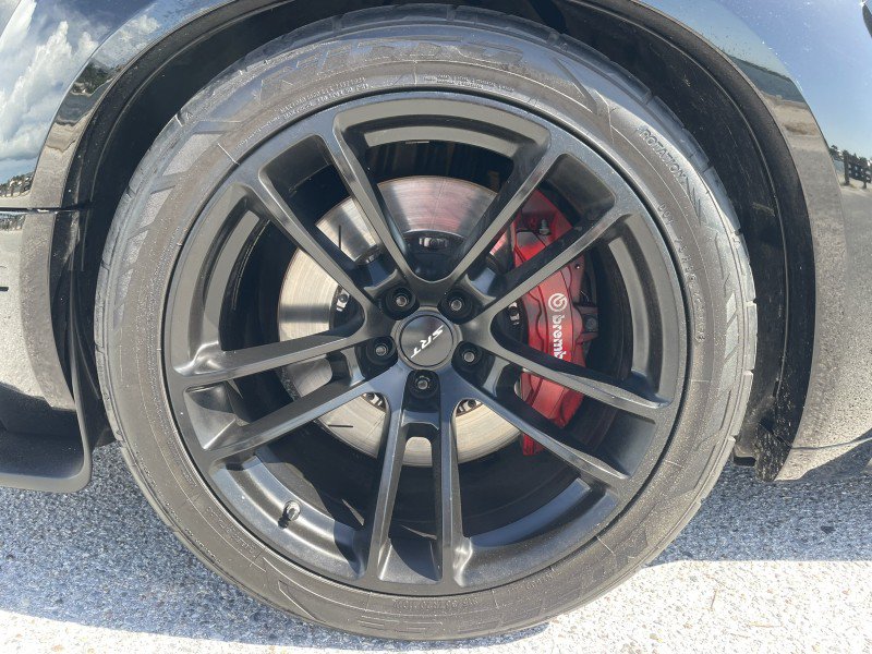 Used 2016 Dodge Challenger SRT Hellcat RWD image 21