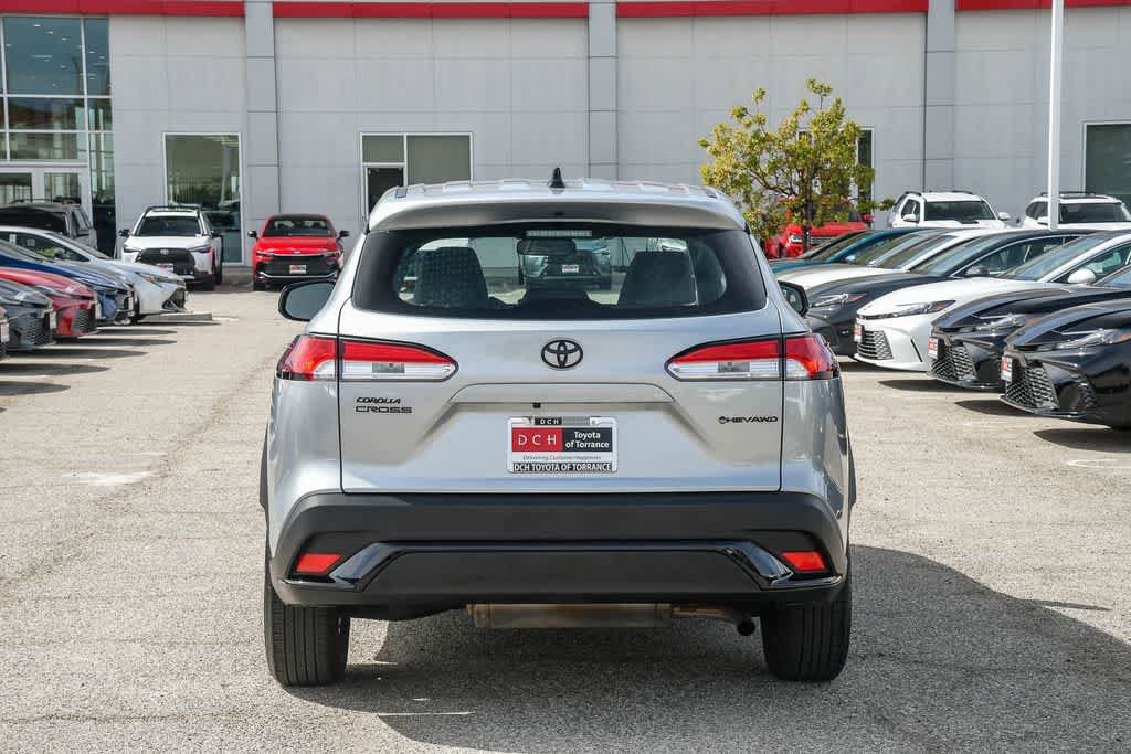 Used 2025 Toyota Corolla Cross AWD Hybrid image 8