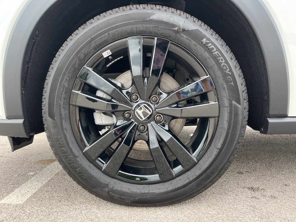 Certified 2026 Honda HR-V Sport image 13