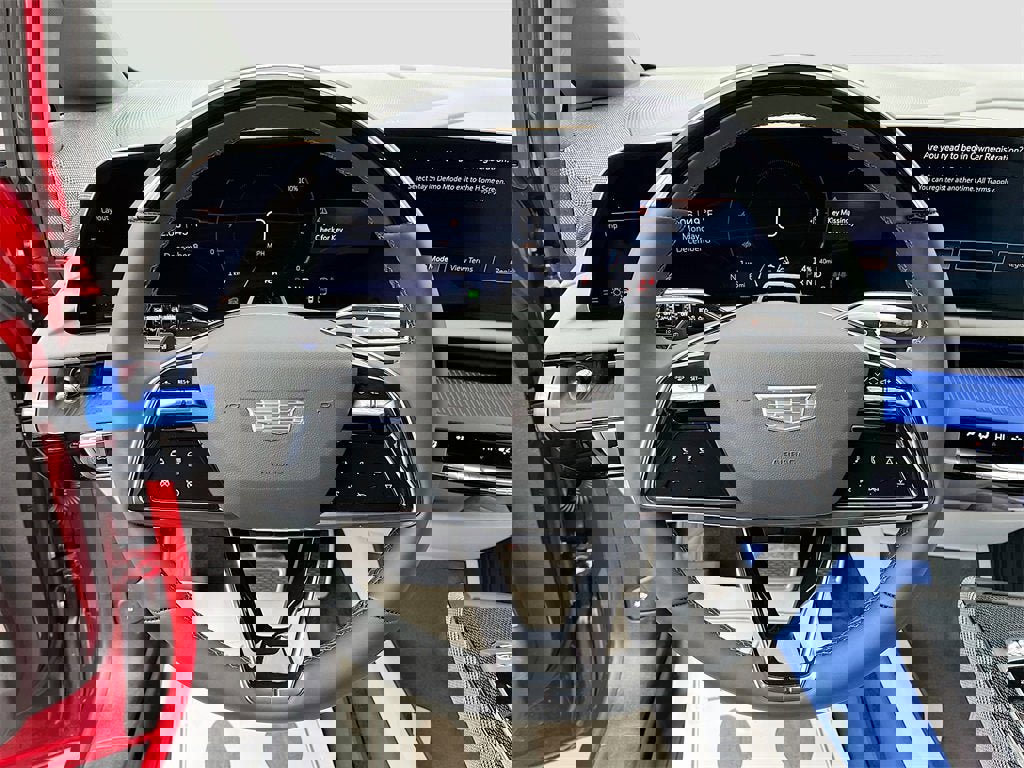 New 2026 Cadillac Optiq Luxury 1 image 10