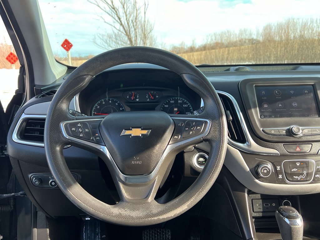 Used 2020 Chevrolet Equinox LS image 28