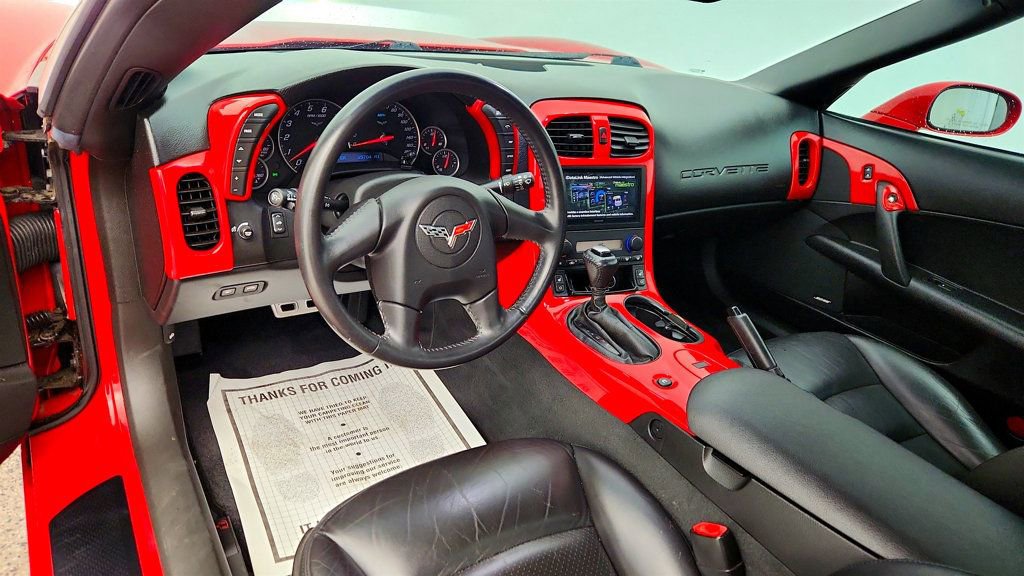 Used 2005 Chevrolet Corvette Convertible w/ Preferred Equipment Group RWD image 13