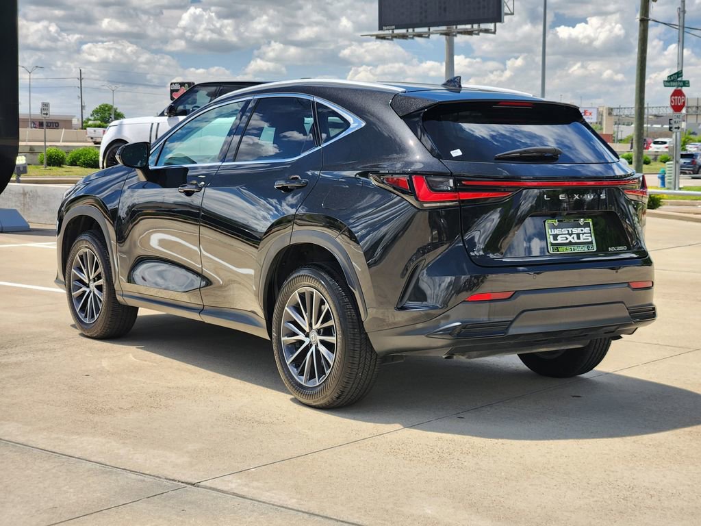 Used 2024 Lexus NX 250 FWD w/ Towing Package (2000 Lbs) image 5