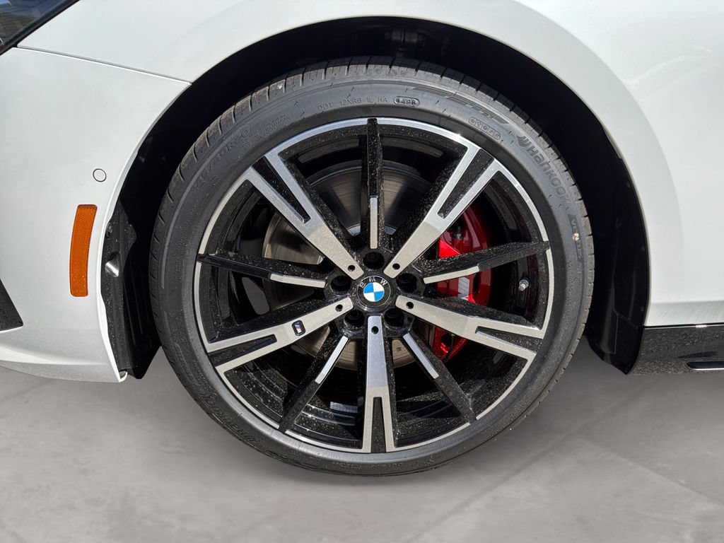 New 2027 BMW 540i xDrive w/ M Sport Package AWD/4WD image 14