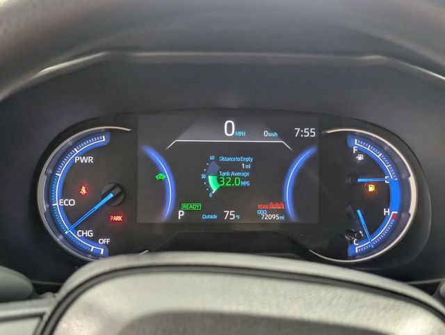 Used 2023 Toyota RAV4 LE AWD/4WD image 16