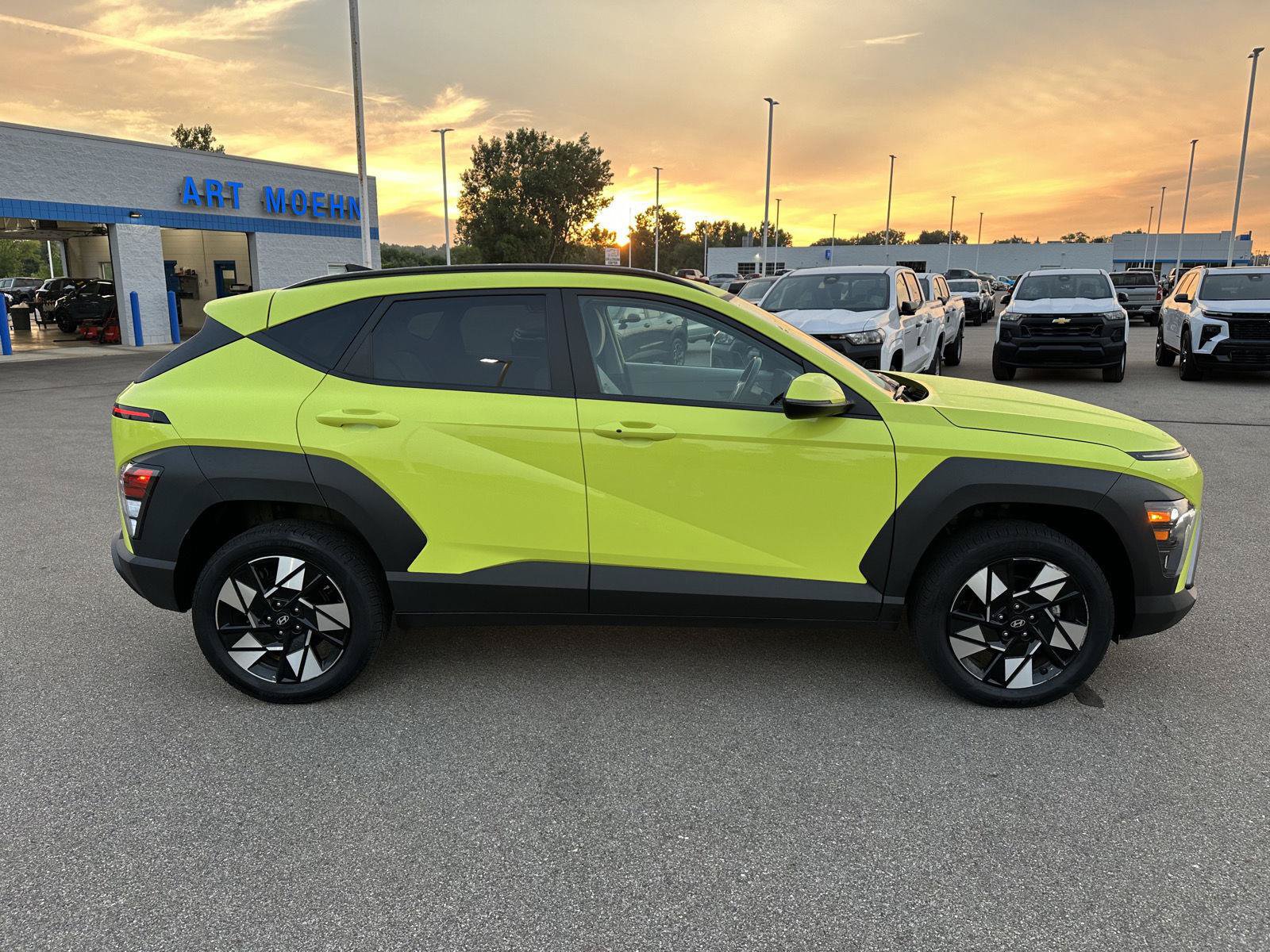Used 2024 Hyundai Kona SEL AWD/4WD image 11