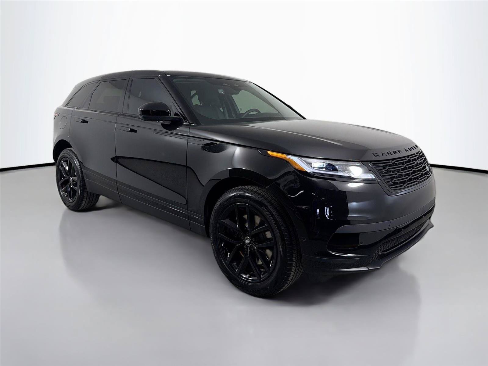 New 2026 Land Rover Range Rover Velar S AWD/4WD image 3