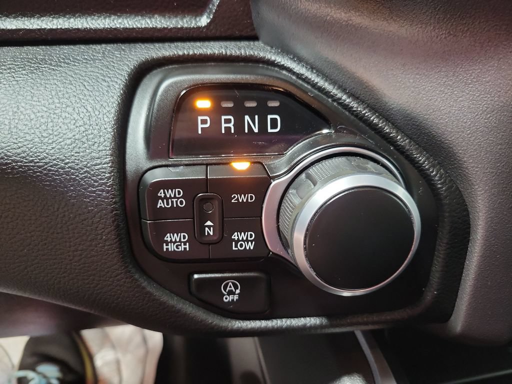 Used 2024 RAM 1500 Big Horn AWD/4WD image 41