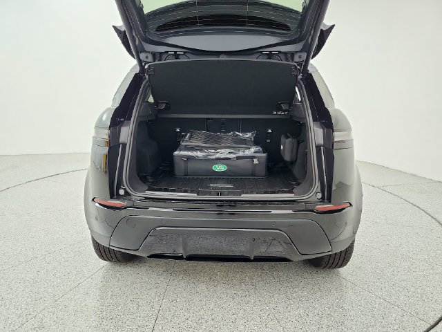New 2026 Land Rover Range Rover Evoque S AWD/4WD image 19
