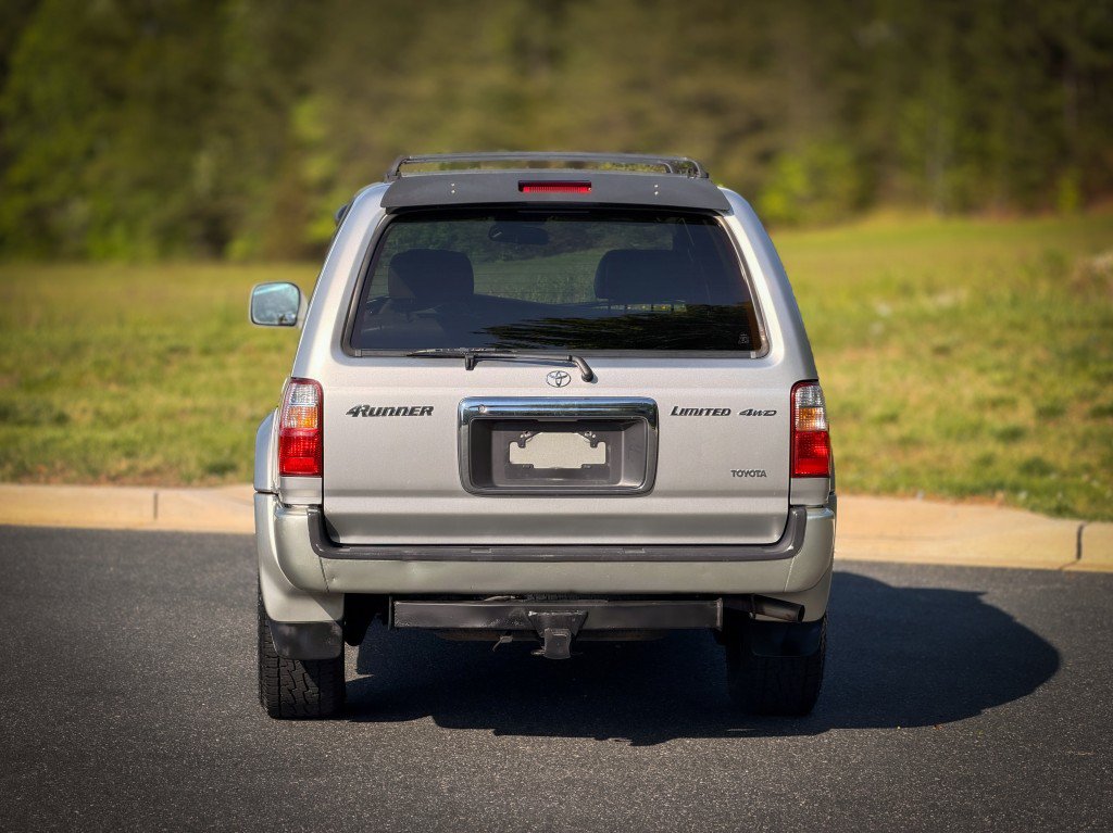 Used 2002 Toyota 4Runner Limited AWD/4WD image 10