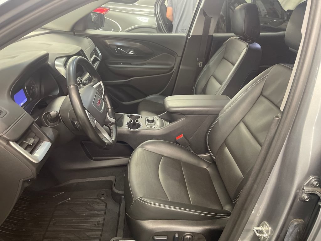 Used 2023 GMC Terrain SLT w/ LPO, Floor Liner Package AWD/4WD image 14