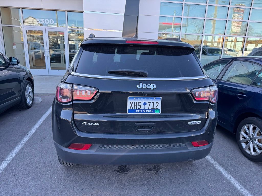 Used 2024 Jeep Compass Latitude w/ Altitude Special Edition image 7